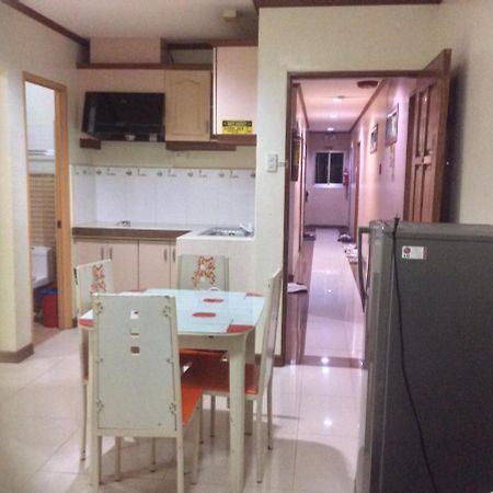 Elreds Condo Cebu Екстериор снимка