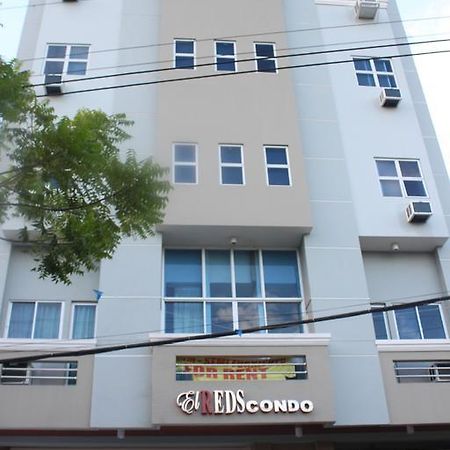 Elreds Condo Cebu Екстериор снимка