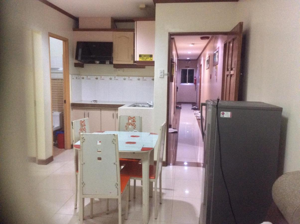 Elreds Condo Cebu Екстериор снимка