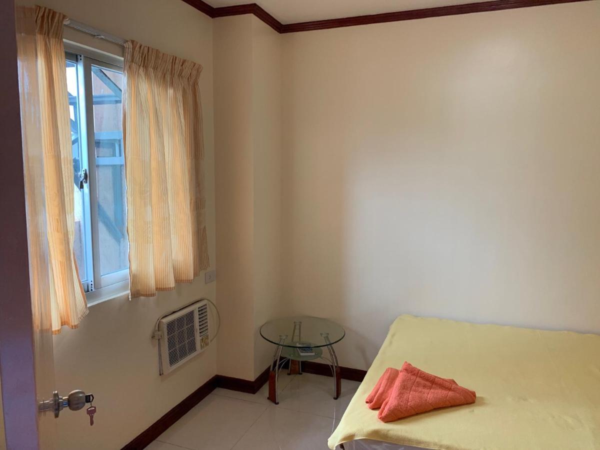 Elreds Condo Cebu Екстериор снимка