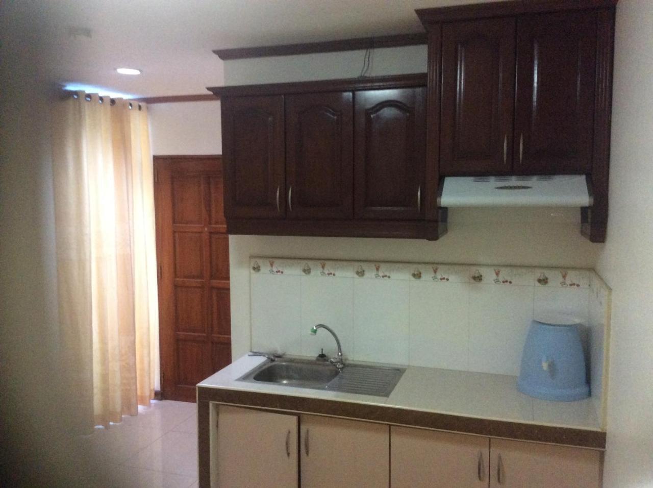 Elreds Condo Cebu Екстериор снимка